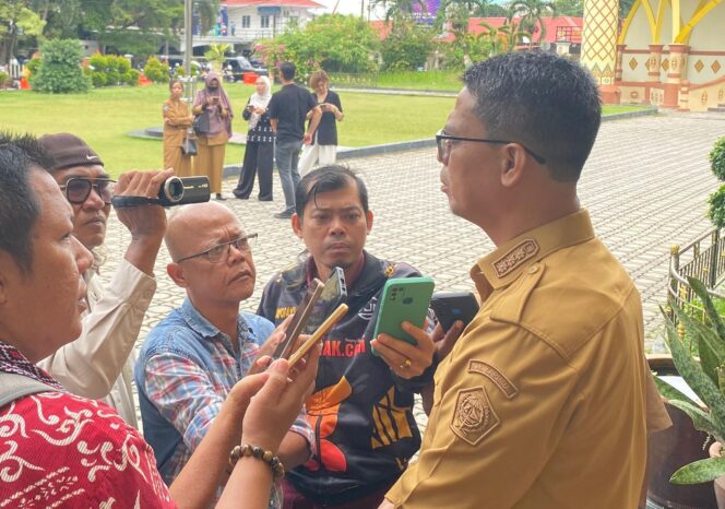 
 Hadiri Undangan KSP, Bupati Iskandarsyah Akan Dorong FTZ Menyeluruh