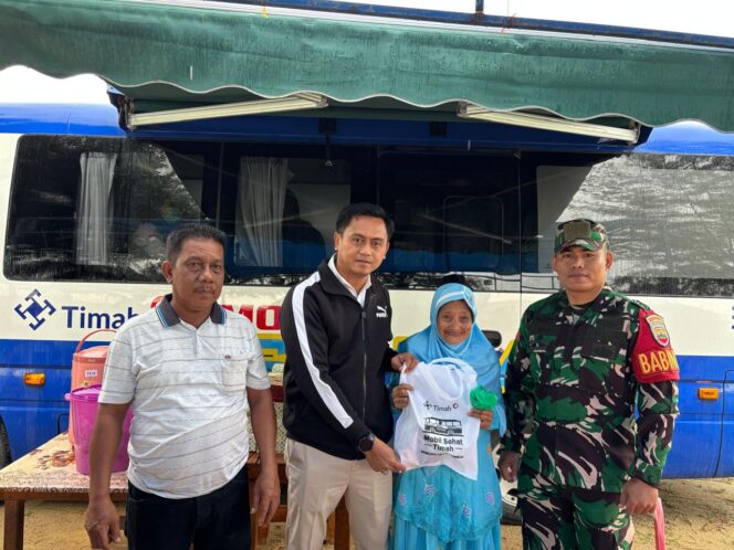 
 Mobil Sehat Hadir di Dusun II Desa Kundur, Seratusan Warga Bisa Berobat Gratis