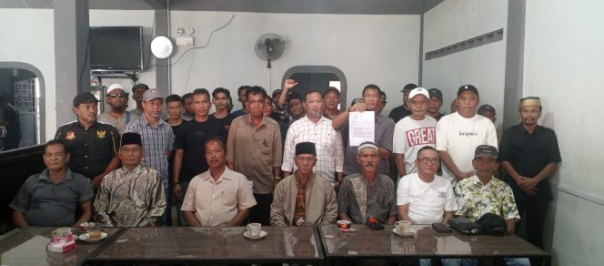 
 ‎Diduga Lakukan Ujaran Provokasi, Penipuan dan Pelecehan, Oknum LSM Inisial AIT alias TB Di Laporkan Ke Polisi