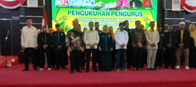 
 ‎Pengurus  Kekerabatan Masyarakat Meranti Karimun Dikukuhkan, Herman Jabat Ketua ‎