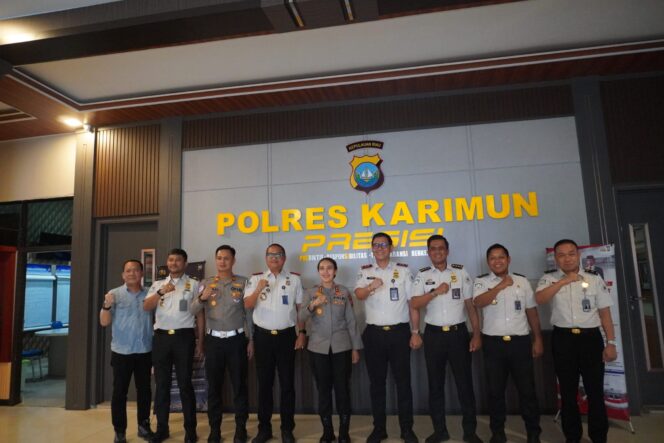 
 ‎Kunker ke Karimun, Kepala Kantor Wilayah Ditjenim Kepri Guntur Sahat Hamonangan Temui Beberapa Instansi dan Awak Media ‎