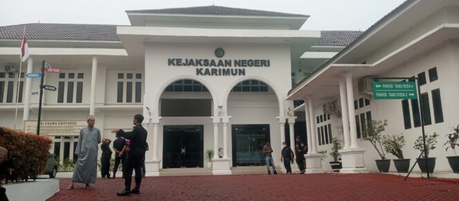 
 ‎Kejari Karimun Tetapkan 3  Tersangka Korupsi KUR Mikro di Bank Pemerintah  ‎